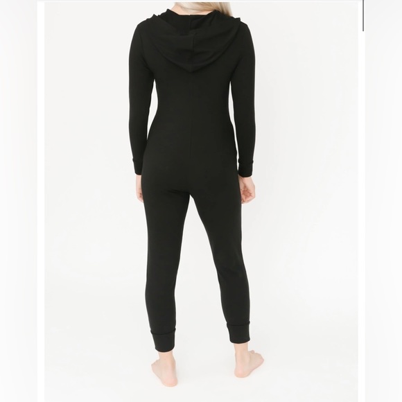 JILLIAN HARRIS X SMASH&TESS “jilly jogger” - Picture 3 of 9